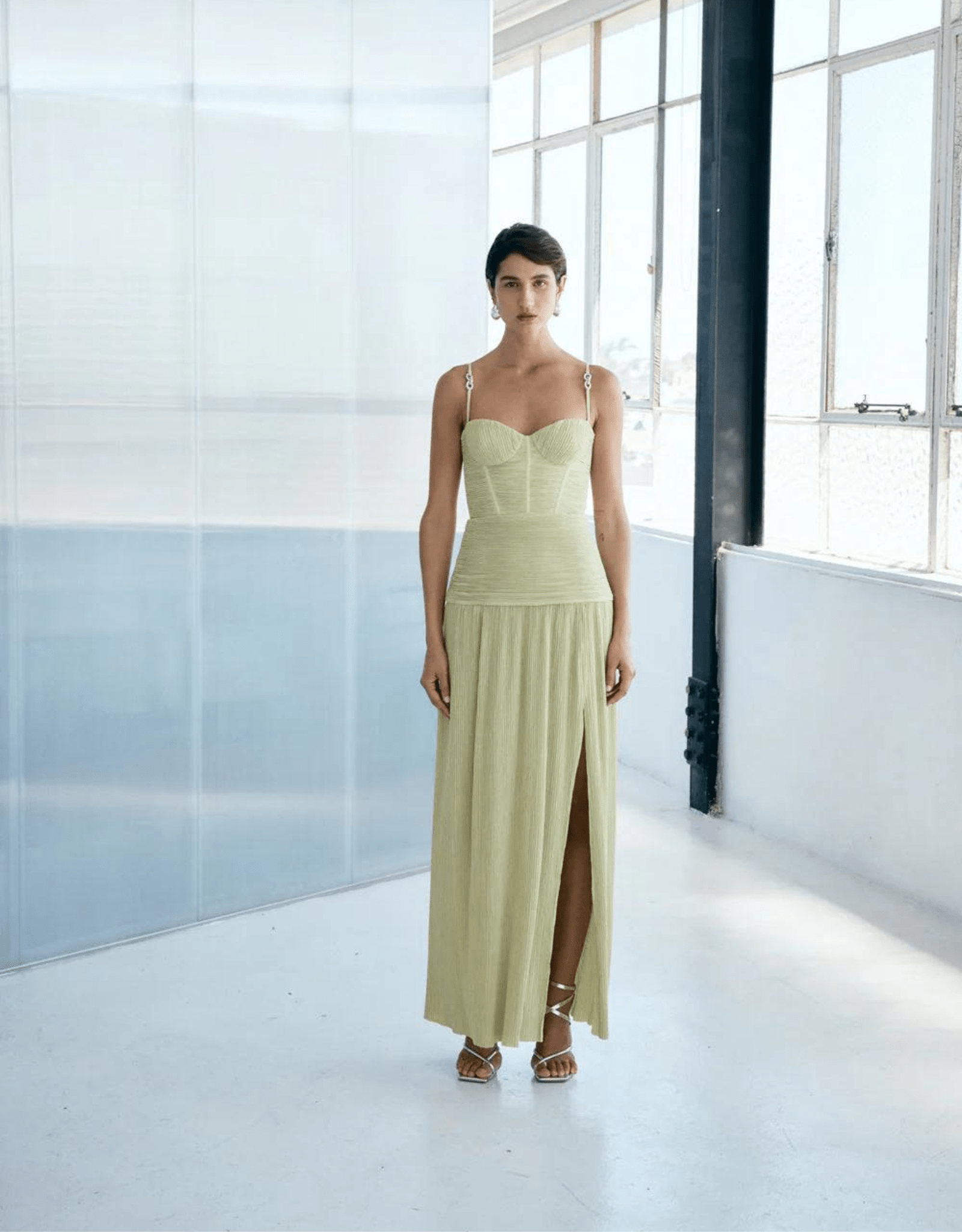 manning cartell double time pleat dress Hire Double Time Pleat Dress Pistachio - Size 6, 8 & 10